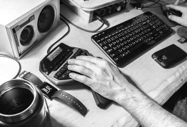 英超-哈兰德助攻索兰克双响 曼城2-2平热刺