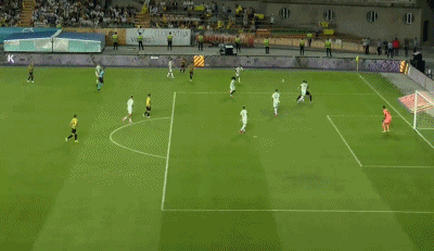 乐鱼APP-欧冠半场：芬克严重失误酿失球，若日尼奥传射，阿拉木图凯拉特2-0奥林匹亚